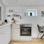 Fatlinda - 50m From The Sea By Interhome Semesterbostad *